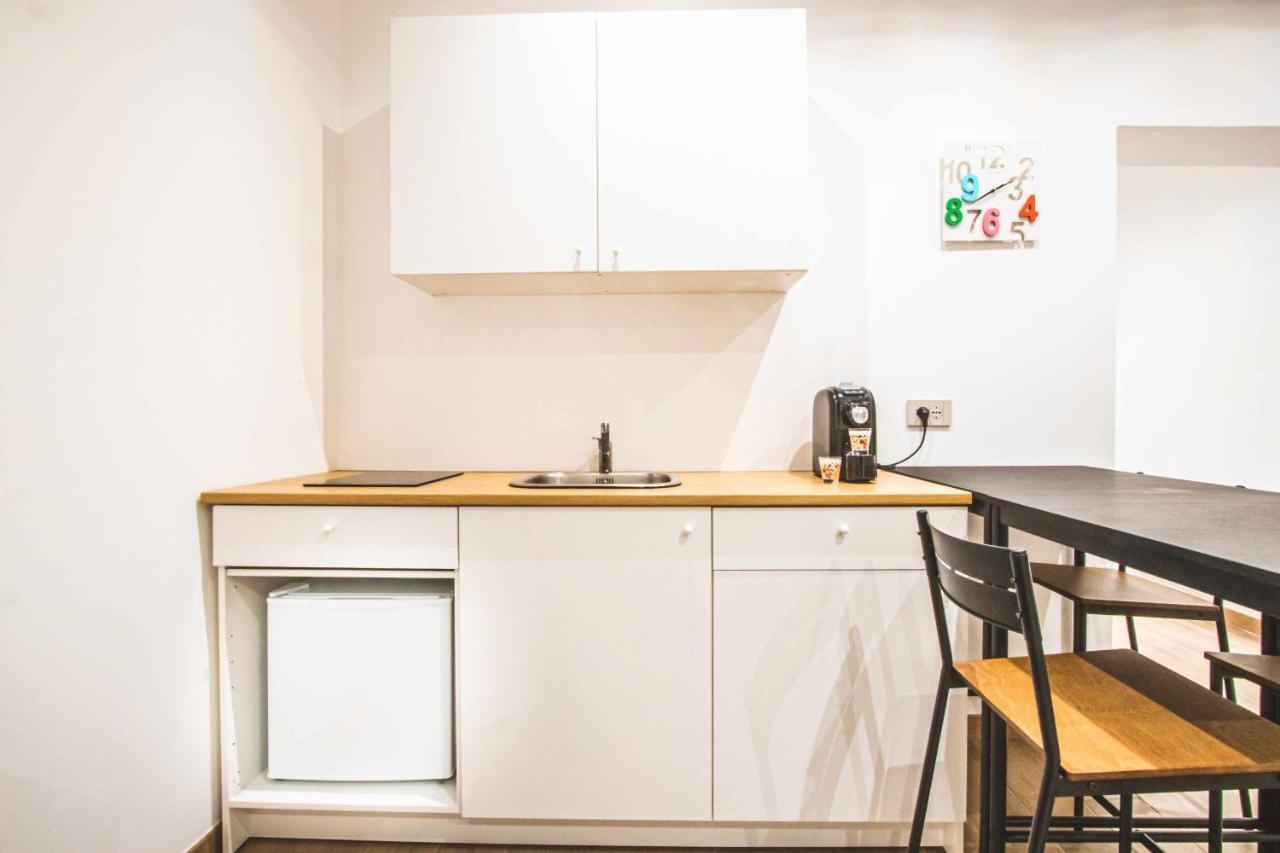 Katt Sea Apartment Bari Bagian luar foto
