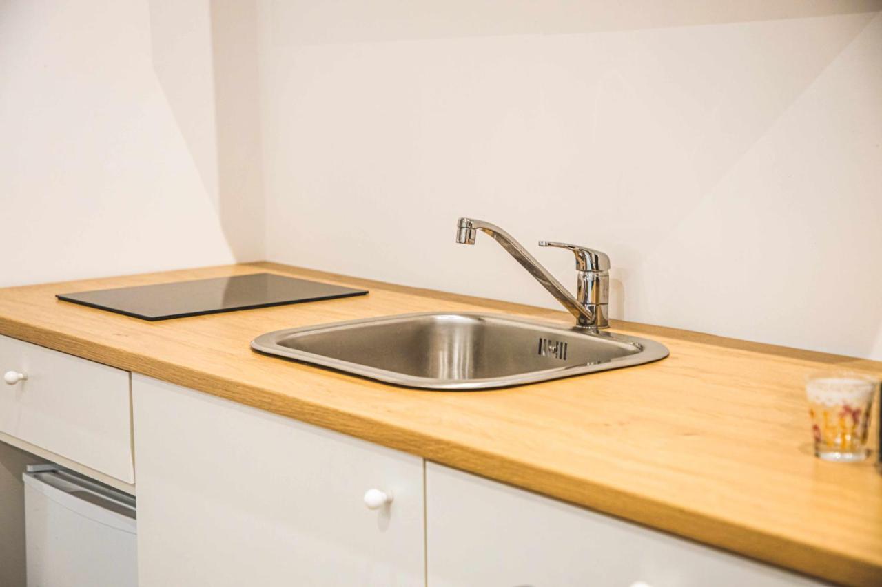 Katt Sea Apartment Bari Bagian luar foto